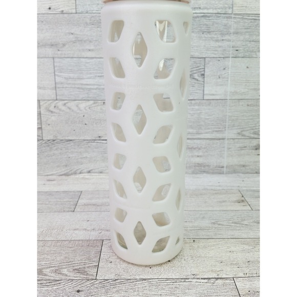 Lululemon Pure Focus Glass Water Bottle Silicone Sleeve Motivational White 18oz - Picture 4 of 11